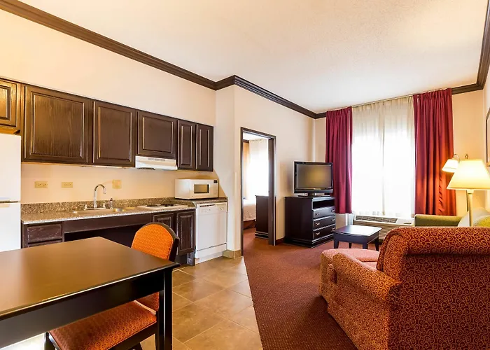 Hampton Inn&suites Chicago-hoffman Estates 3*